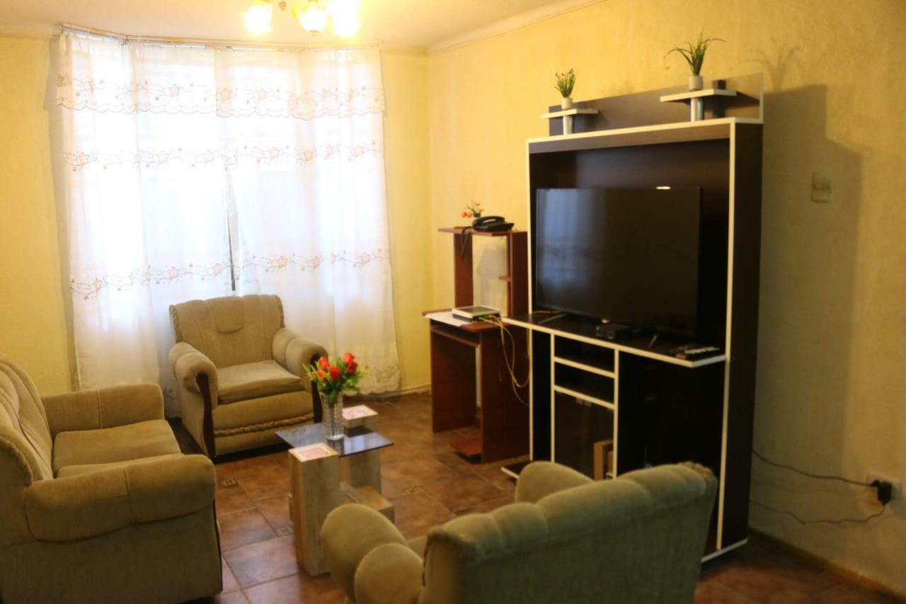 Hostal Mochileros ตักนา ภายนอก รูปภาพ